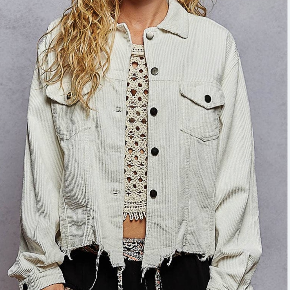 POL Cream Jean Jacket Sz L frayed hem